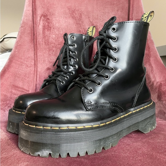 Dr. Marten's Black Jadon - Picture 3 of 4